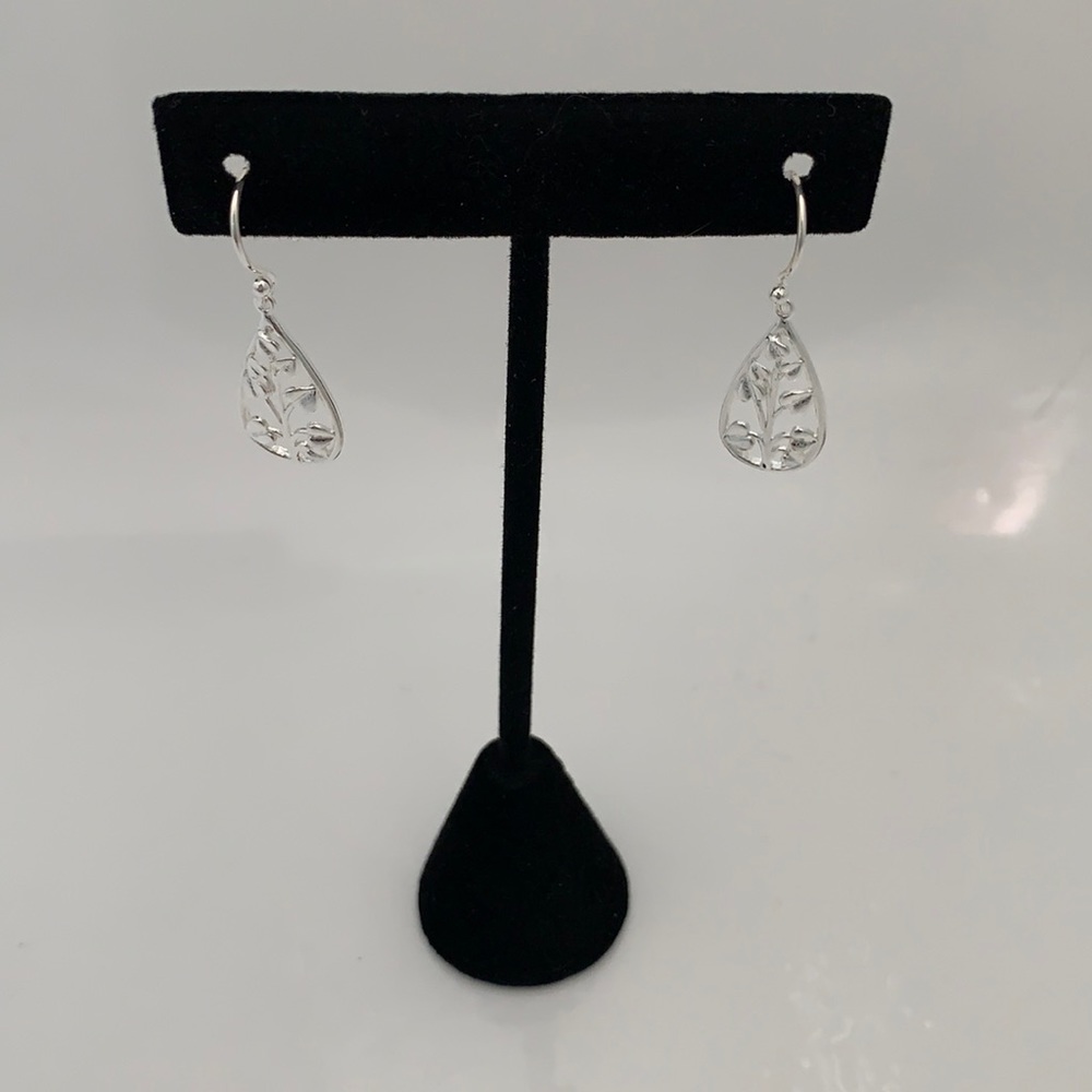 NEW Sterling Silver Plant Leaves Earrings